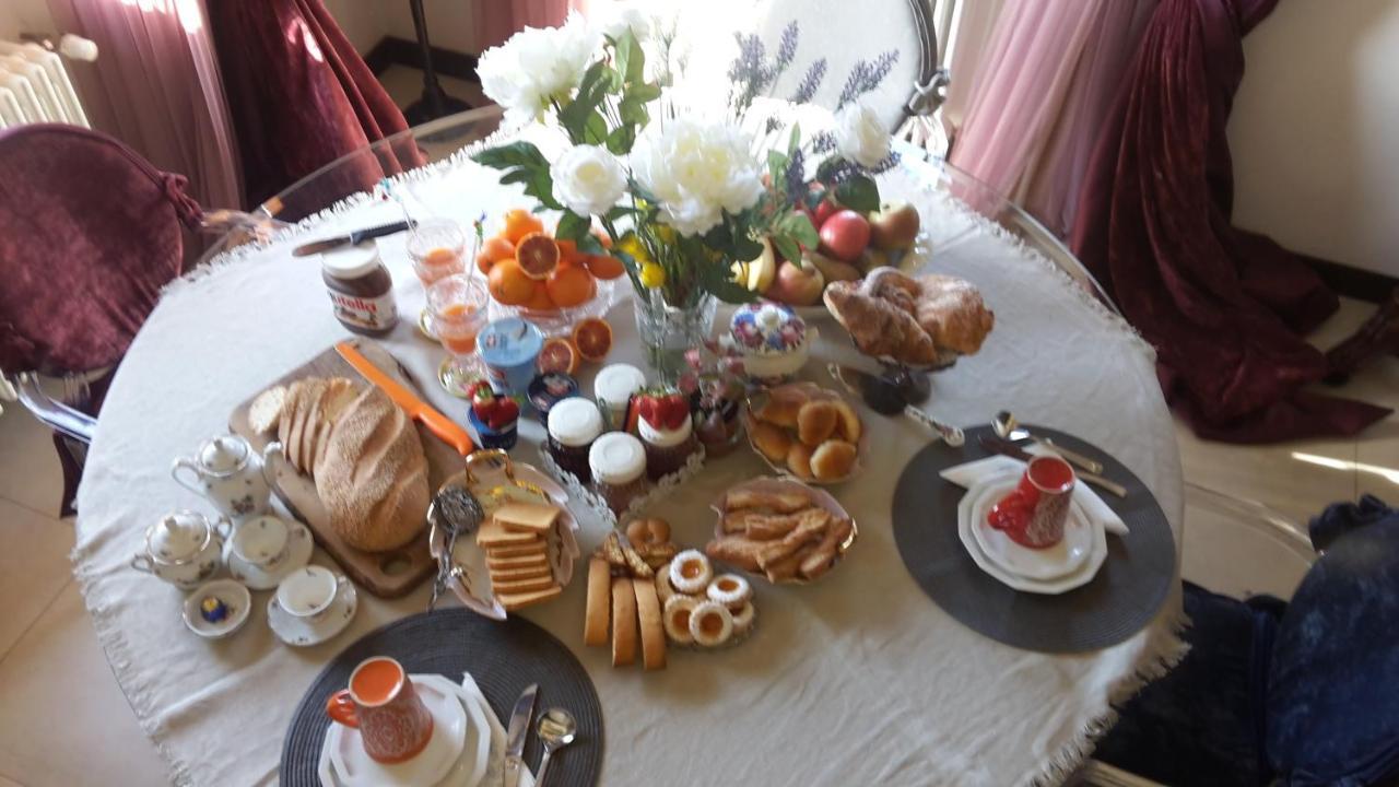 B&B L'Orologio Signa Buitenkant foto