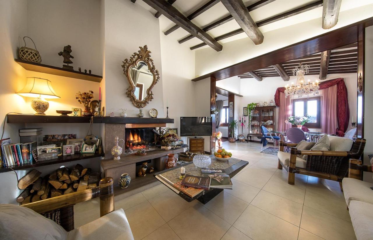 B&B L'Orologio Signa Buitenkant foto