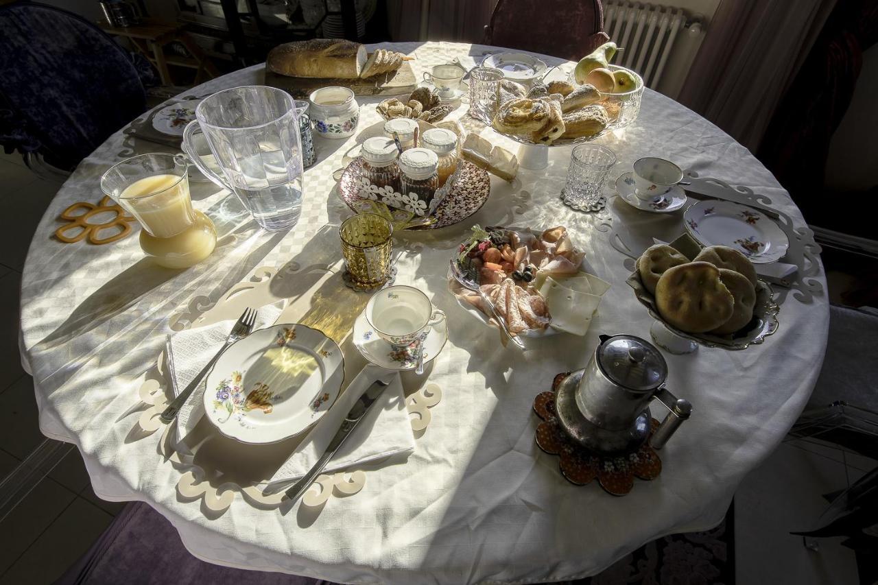 B&B L'Orologio Signa Buitenkant foto